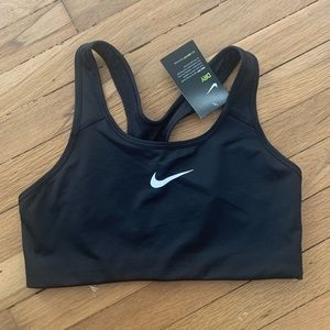 nike black sports bra